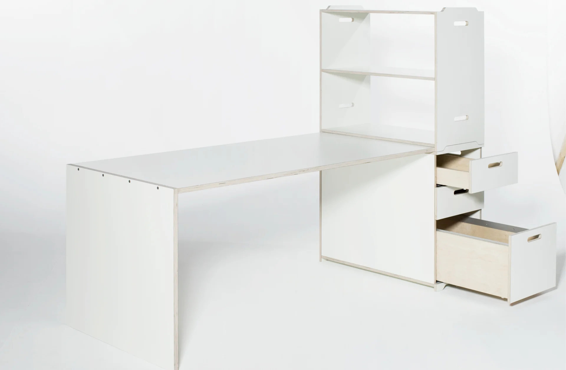 05 Zurgams Pila Moebel