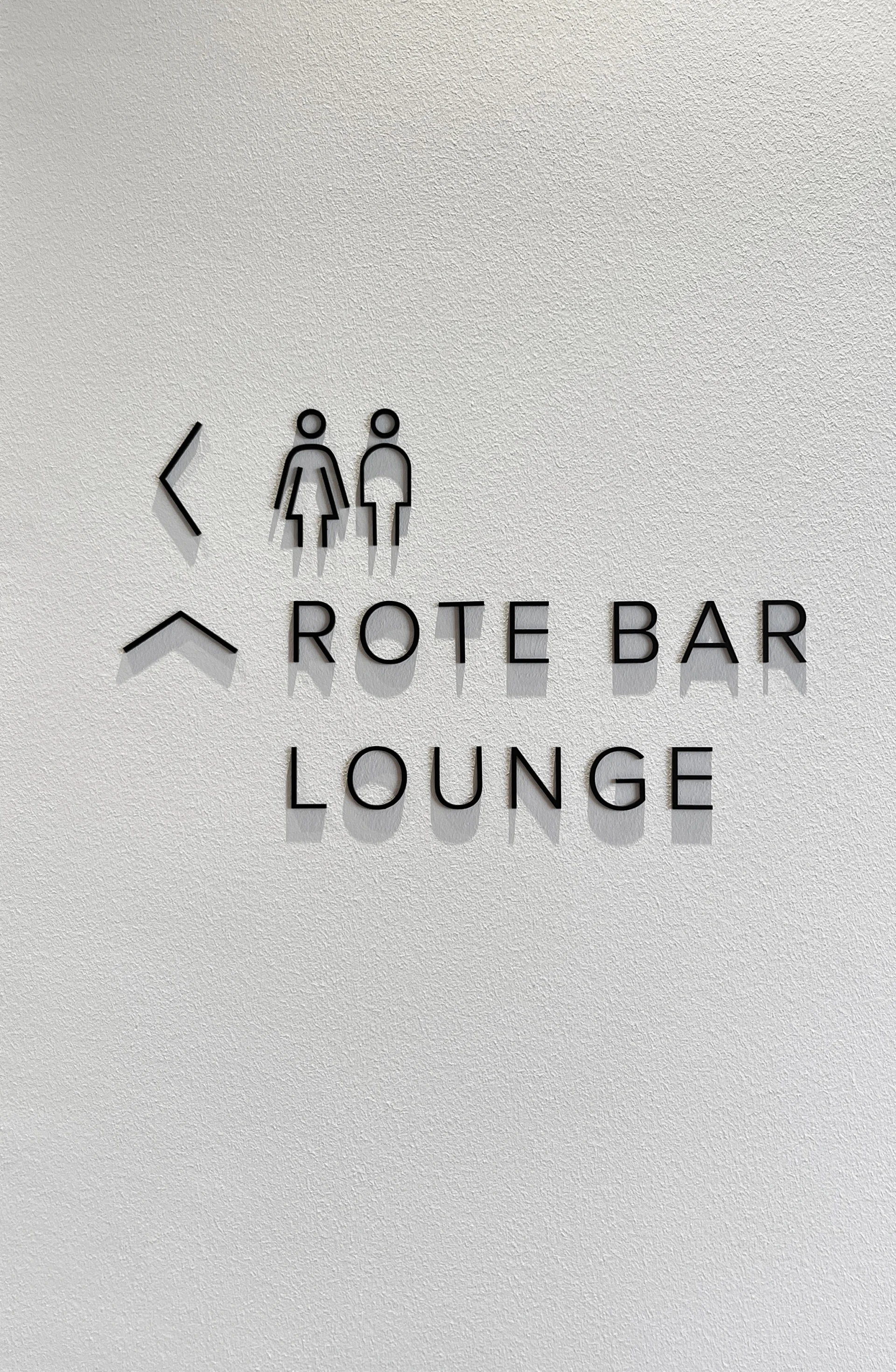 06 Zurgams Seehotel Kaiserstrand Signaletik Hoch