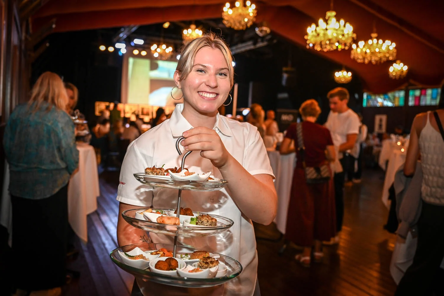 77 20 Jahre Zurgams Bild