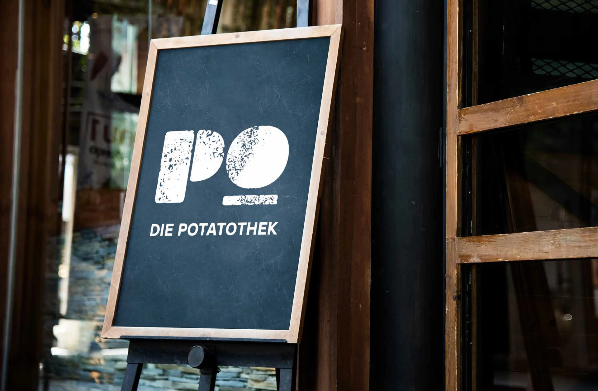 Zurgams Potatothek Projektstudie Linie3 Tafel Corporate Design